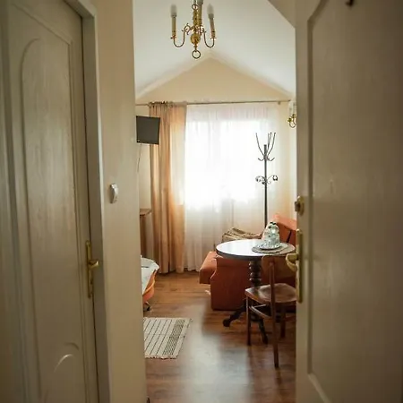 Gasthof Lodownia Szydlowiec