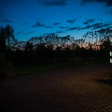 Lodownia * Szydlowiec