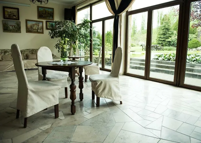 Zajazd Lodownia Szydlowiec