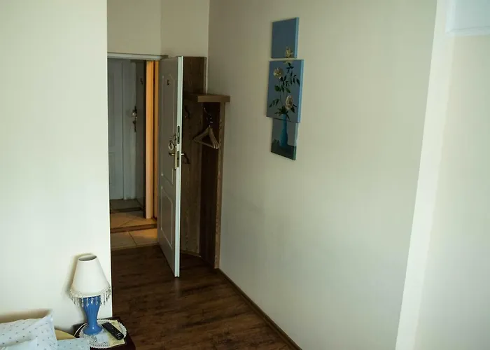 Lodownia * Szydlowiec